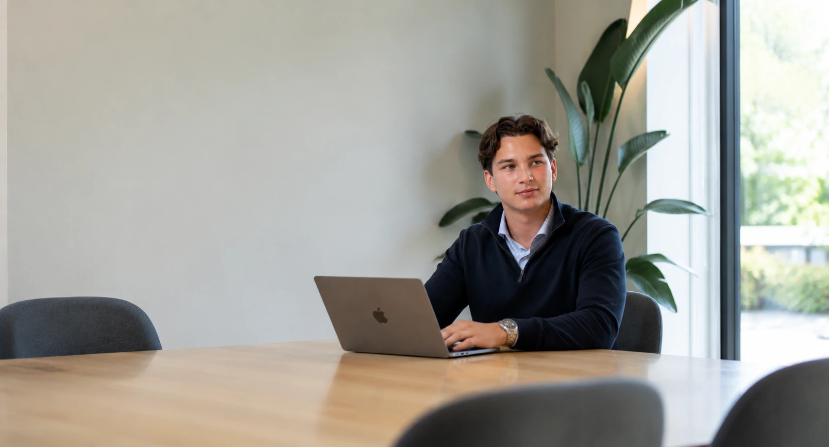 Maximiliaan Plasschaert van Fosyn werkt aan een professionele website